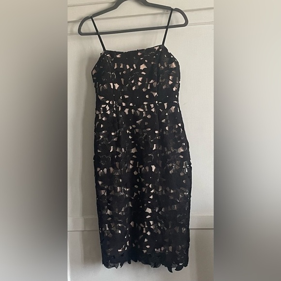 Lulus Looking Devine Black Crochet Lace Bodycon Midi Dress. Pre-Owned. - Picture 7 of 13